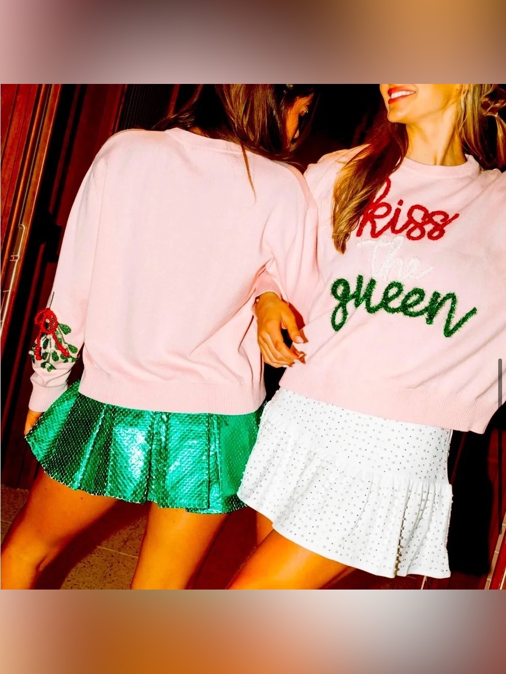 Queen of Sparkles Kiss the Queen Christmas Sweater Festive Women’s Size Medium